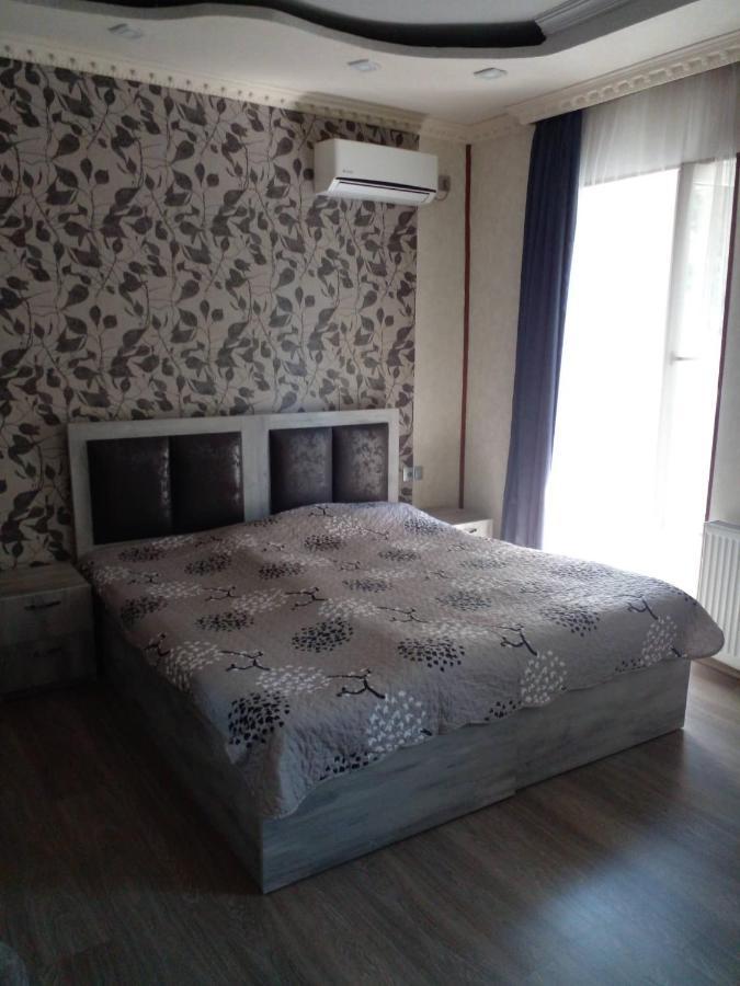 Guest House Uta Тбилиси Екстериор снимка
