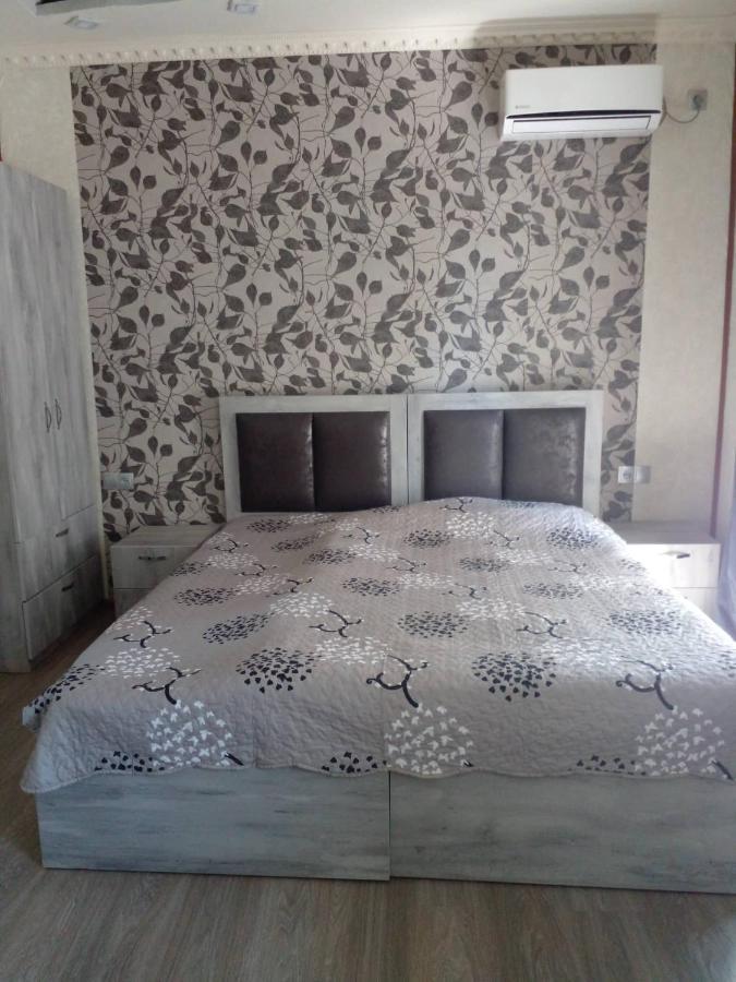 Guest House Uta Тбилиси Екстериор снимка