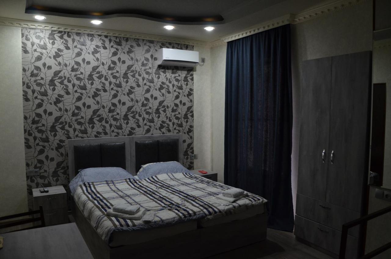 Guest House Uta Тбилиси Екстериор снимка