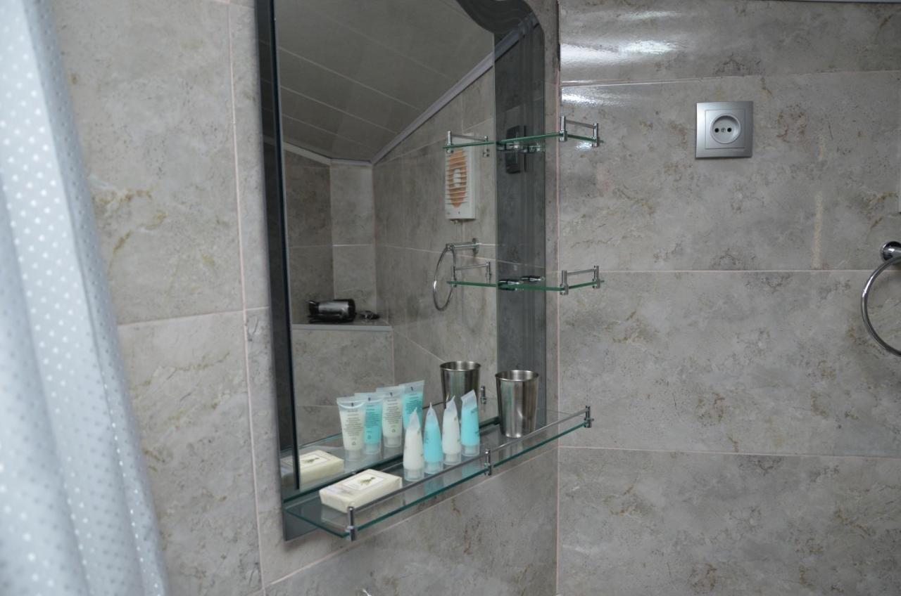 Guest House Uta Тбилиси Екстериор снимка