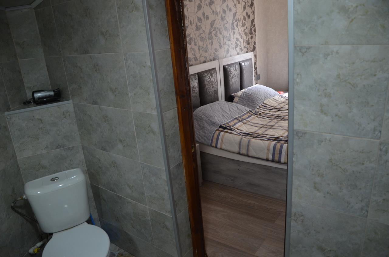 Guest House Uta Тбилиси Екстериор снимка